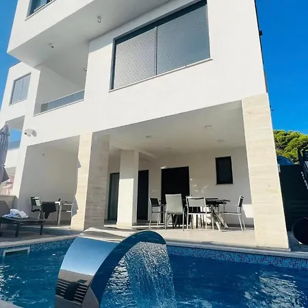 Villa Neru Vodice- Private Heated Pool & Sea View Villa Vodice