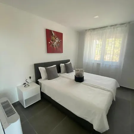 Villa Villa Neru Vodice- Private Heated Pool & Sea View