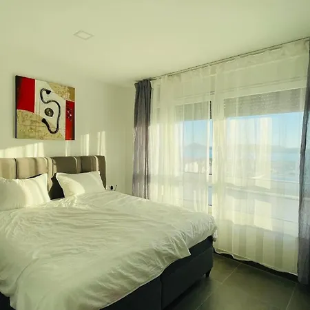 Villa Neru Vodice- Private Heated Pool & Sea View Вилла Водице