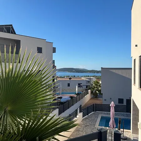 Villa Neru Vodice- Private Heated Pool & Sea View * Vodice
