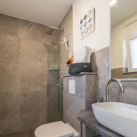 Willa Neru Vodice- Private Heated Pool & Sea View Vodice