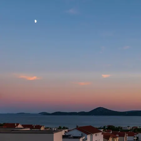 Neru Vodice- Private Heated Pool & Sea View Willa Vodice